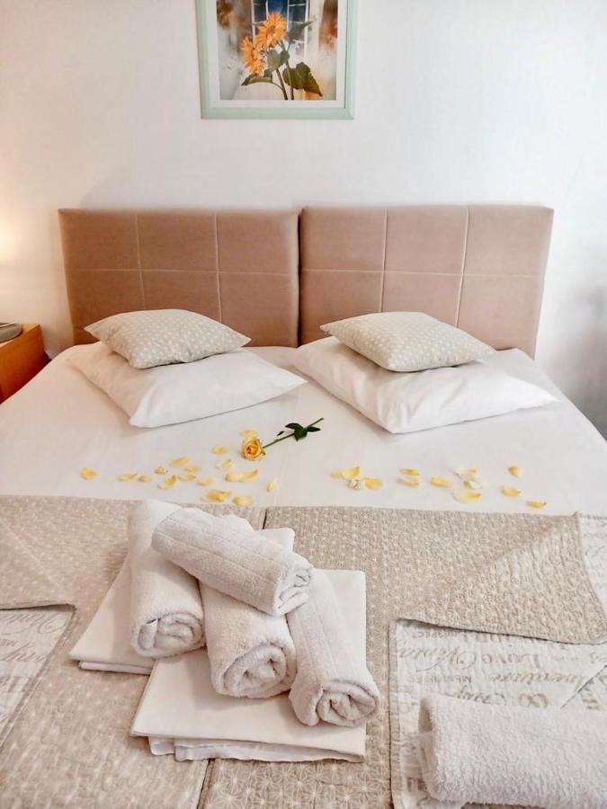 Sea Haven Lägenhet Rovinj Exteriör bild